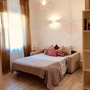 Joy House -central City Near Metro Arco Della Pace Brera-entire Perfect For Work & Play, Nightlife With Ac & Fast Wifi Welcome To The Cool Joy House! Appartamento
